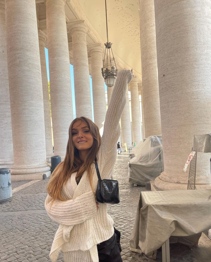 Brighton Sharbino