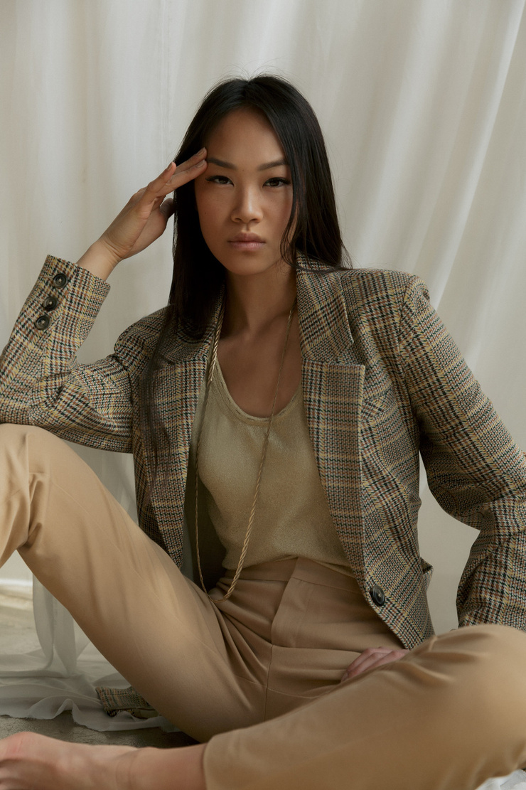 CHLOE YU
