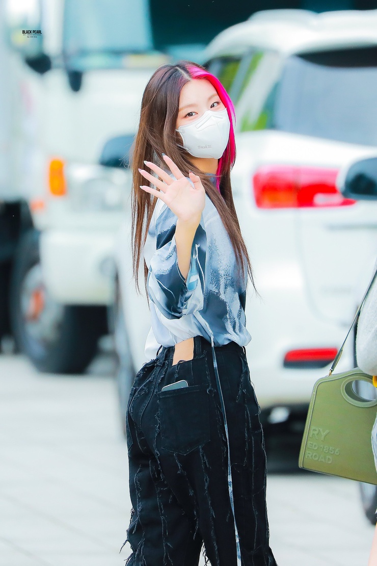 Hwang Yeji