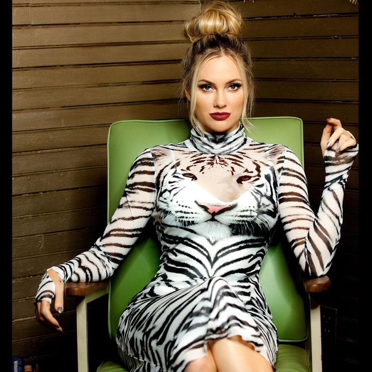 Nicole Arbour Nicole Arbour