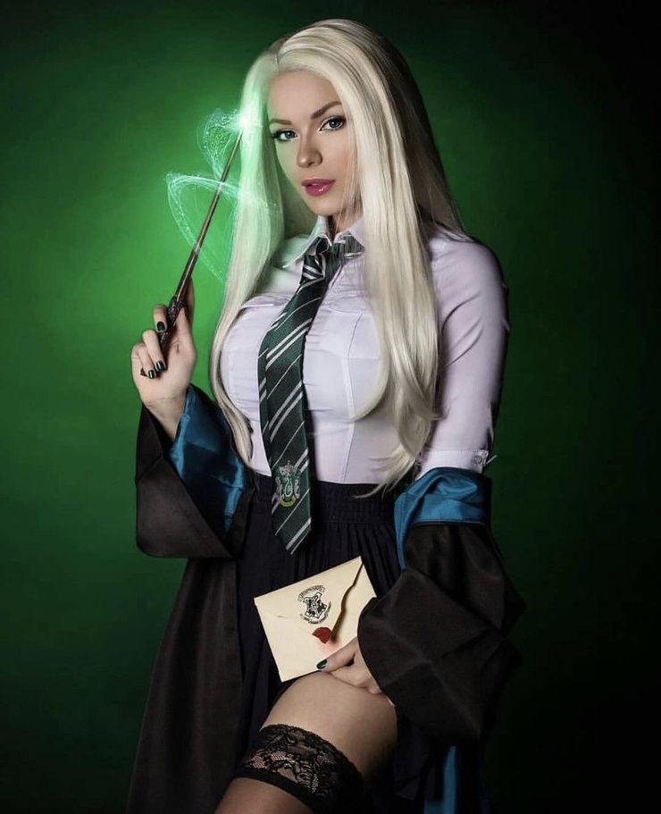 Irina Pirozhnikova Irina Pirozhnikova
