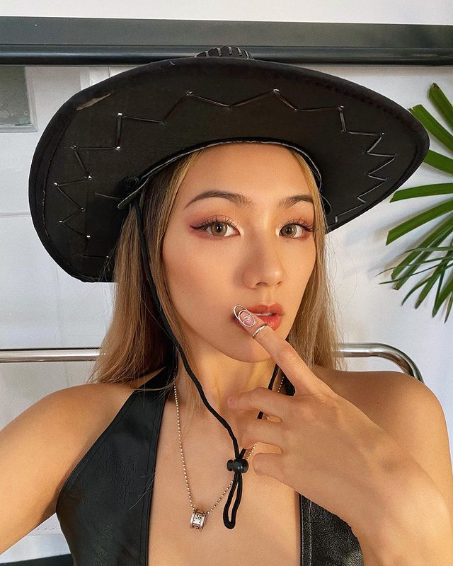 Kathy Zheng Kathy Zheng