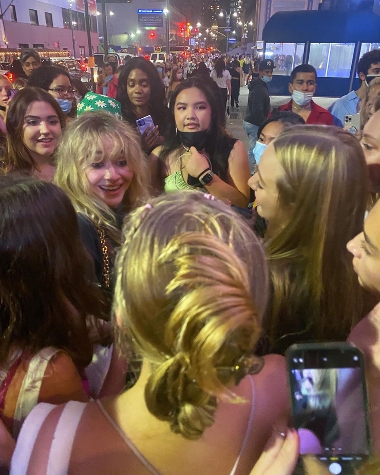Sabrina Carpenter Sabrina Carpenter