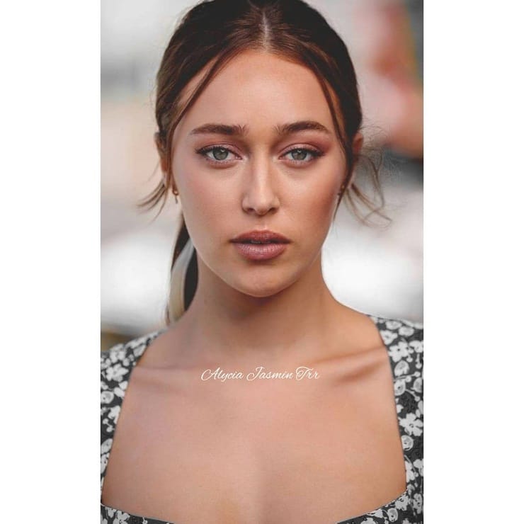 Alycia Debnam Carey