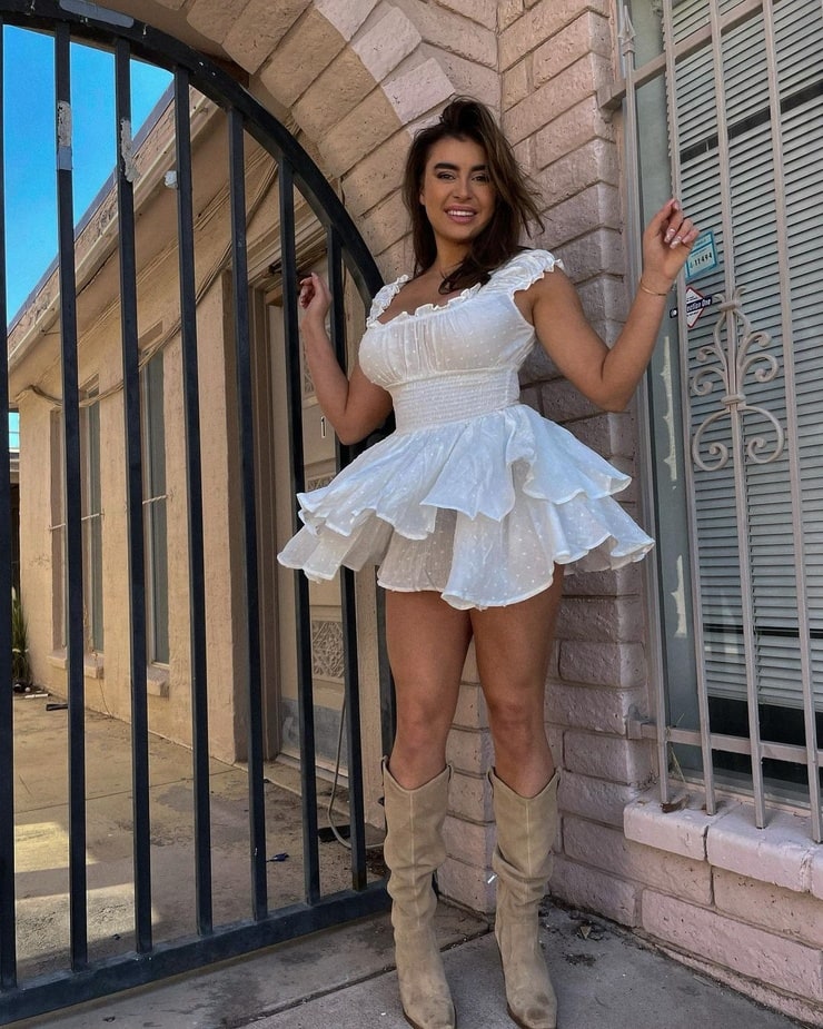 Kalani Hilliker