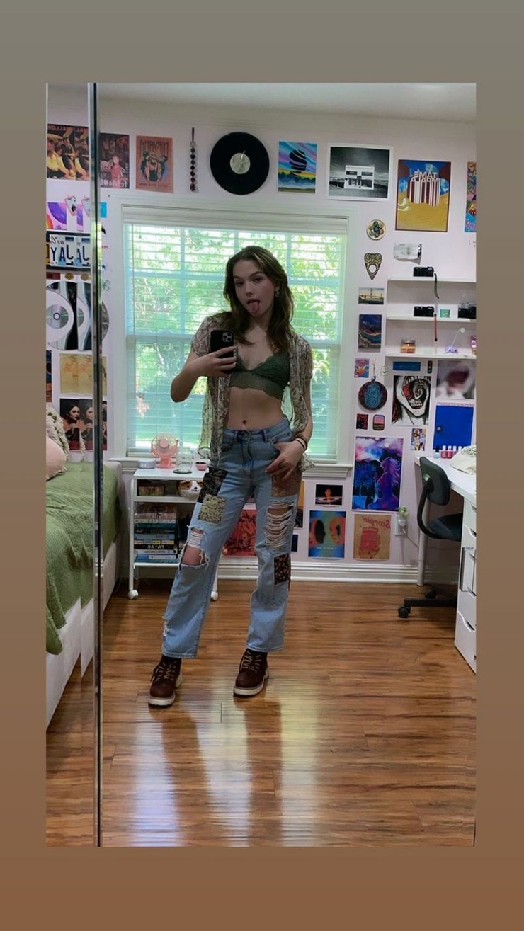 Jayden Bartels Jayden Bartels