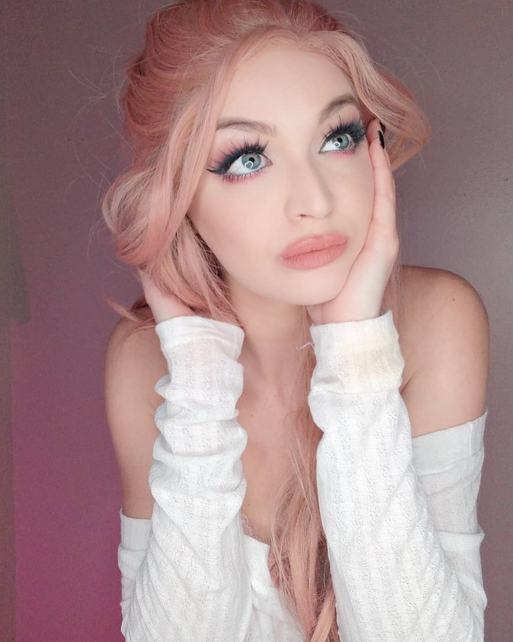 Danielle Denicola picture