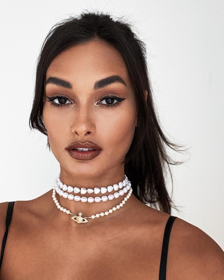 Gizele Oliveira Gizele Oliveira