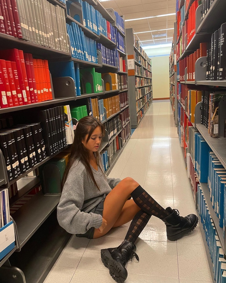 Lily Chee Lily Chee