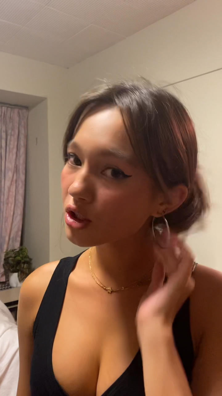 Lily Chee