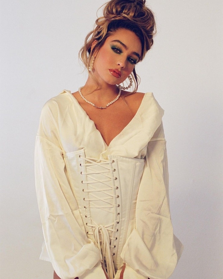 Sommer Ray