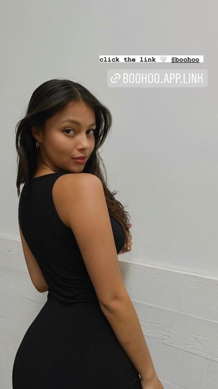 Fiona Barron Fiona Barron