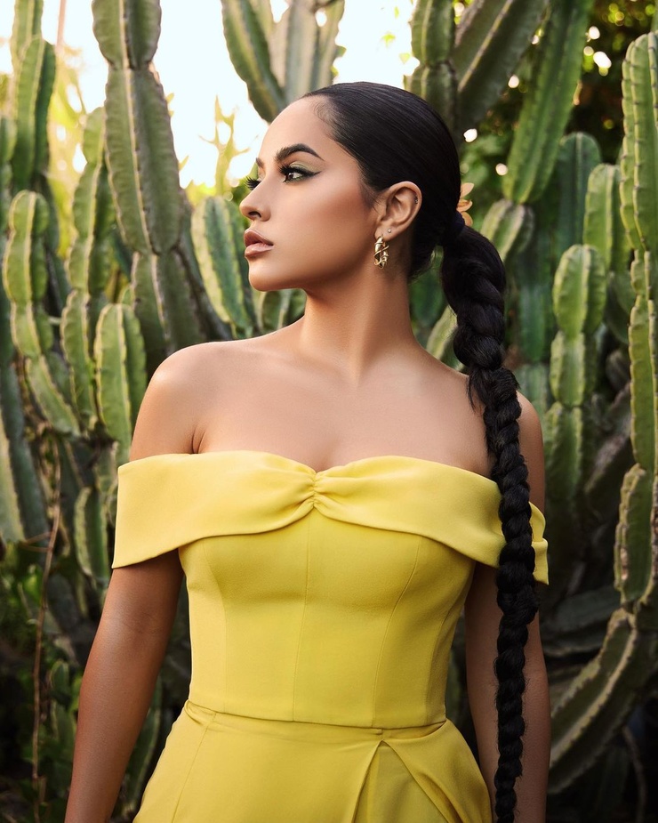 Becky G.