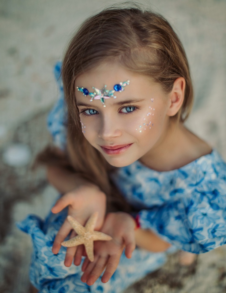 Carina Battrick