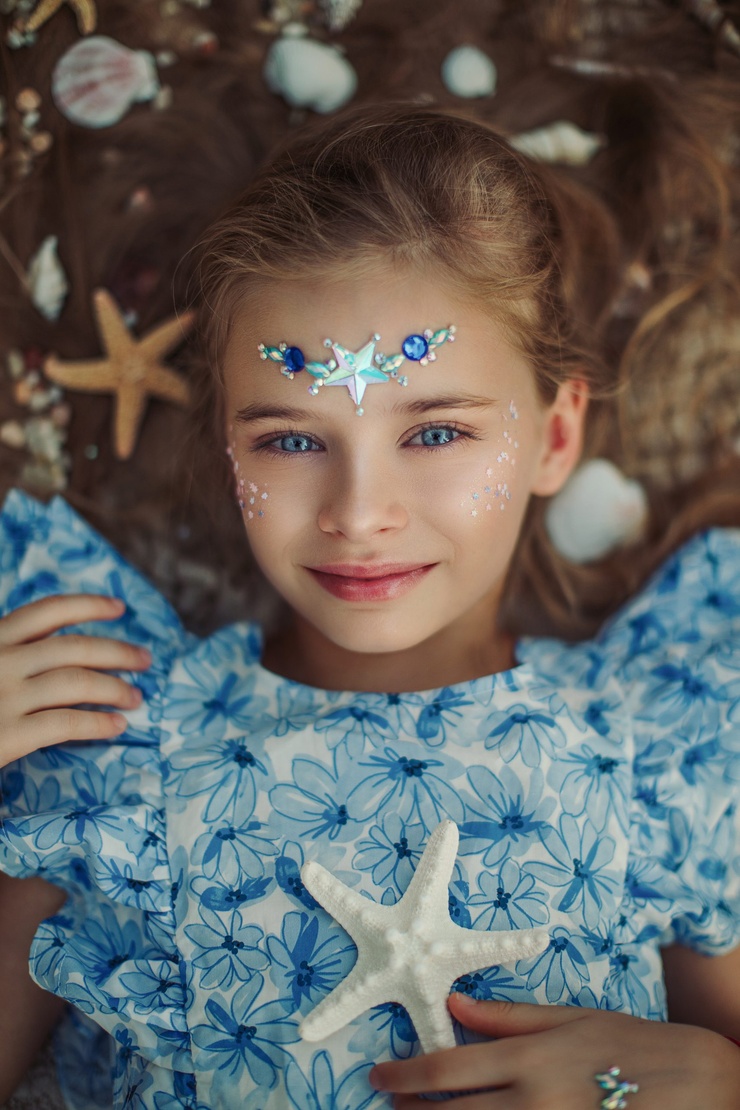 Carina Battrick