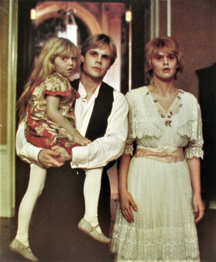 Kristy Swanson, Jeb Stuart Adams, Lindsay Parker