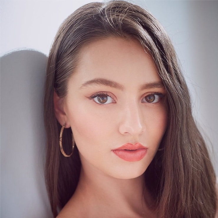 Molly Dee Chase