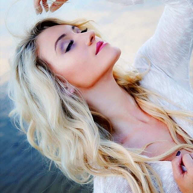 Athena Perample