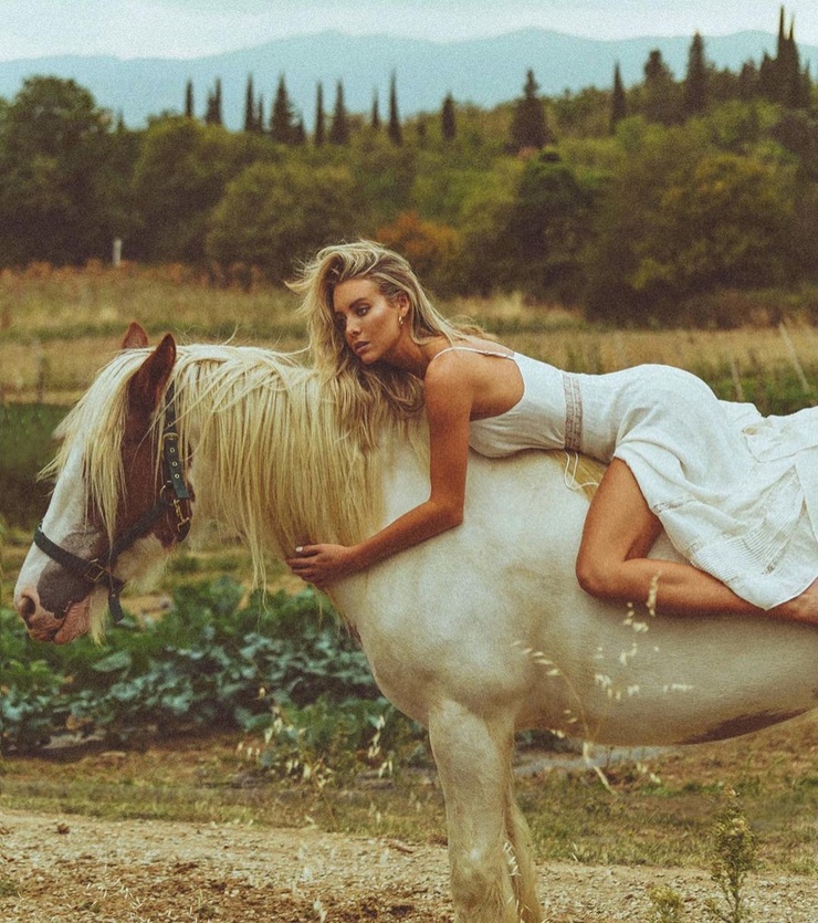 Bree Kleintop