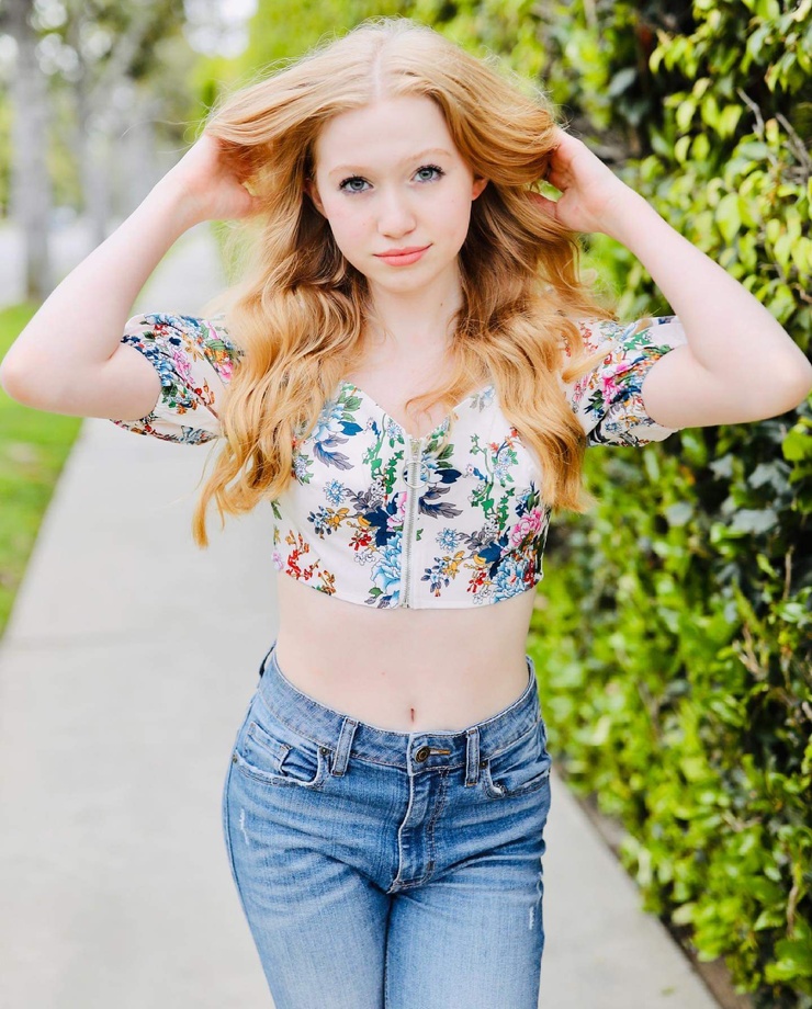 Abigail Zoe Lewis