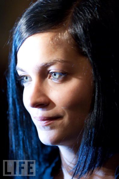 Leigh Lezark