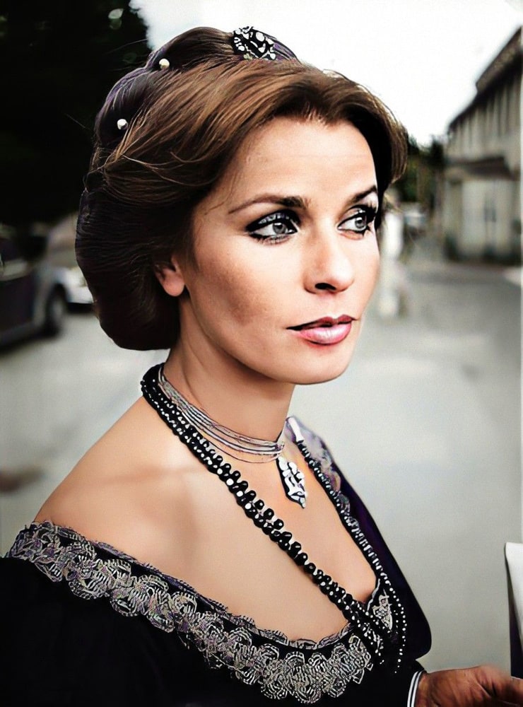 Senta Berger