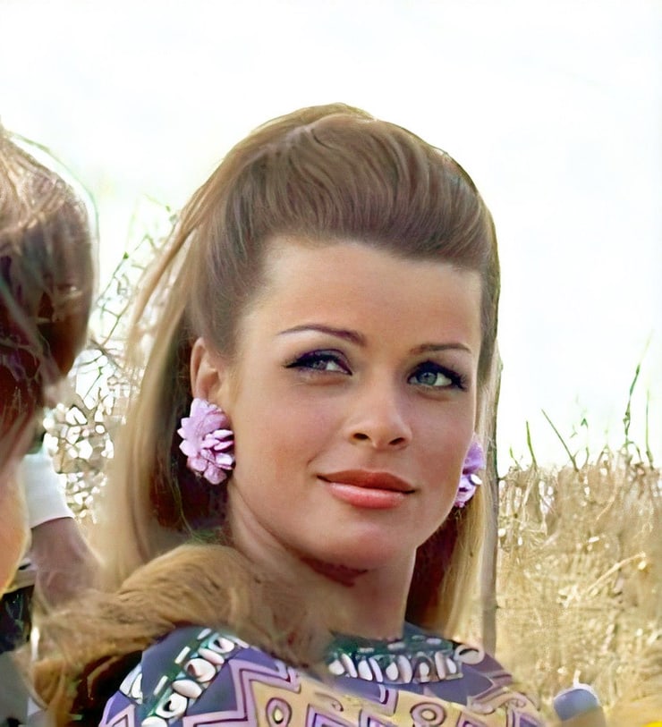 Senta Berger