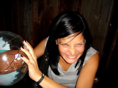 Leigh Lezark