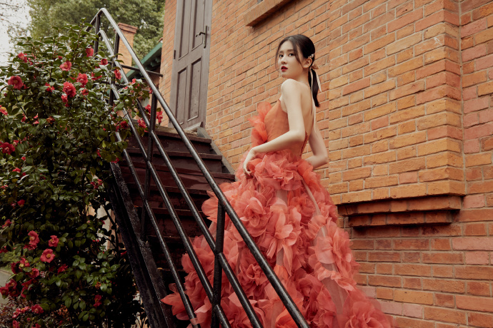 Xiaotong Guan