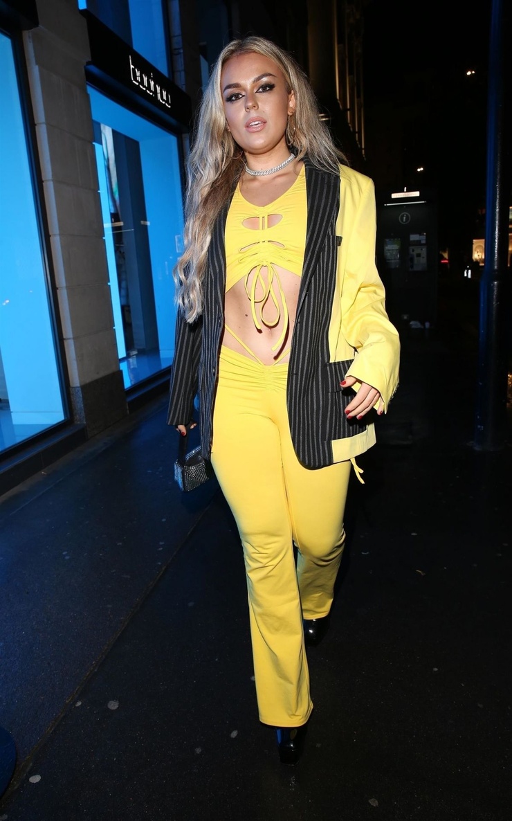 Tallia Storm