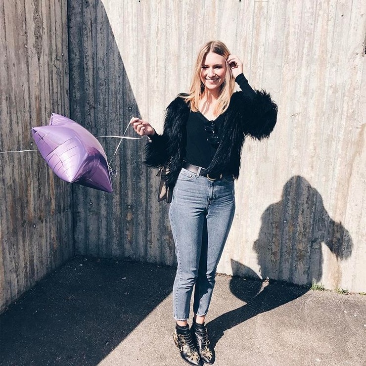 Carolin Niemczyk Carolin Niemczyk