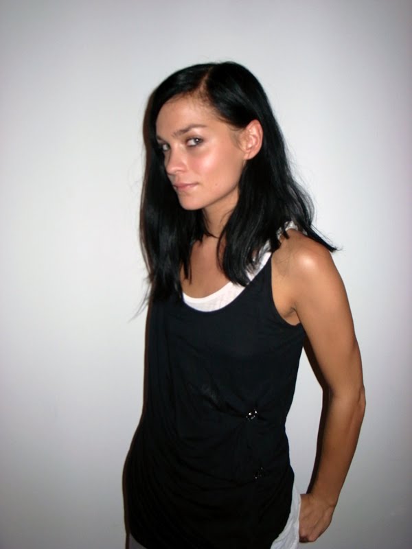 Leigh Lezark