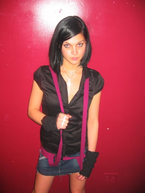 Leigh Lezark