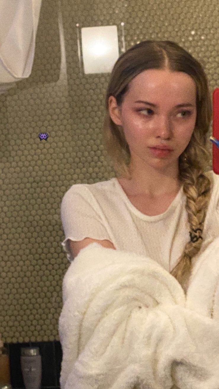 Dove Cameron