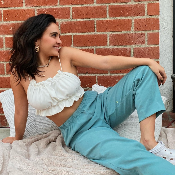 Stella Hudgens