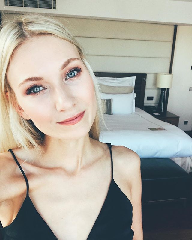 Carolin Niemczyk Carolin Niemczyk