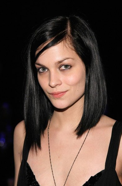 Leigh Lezark