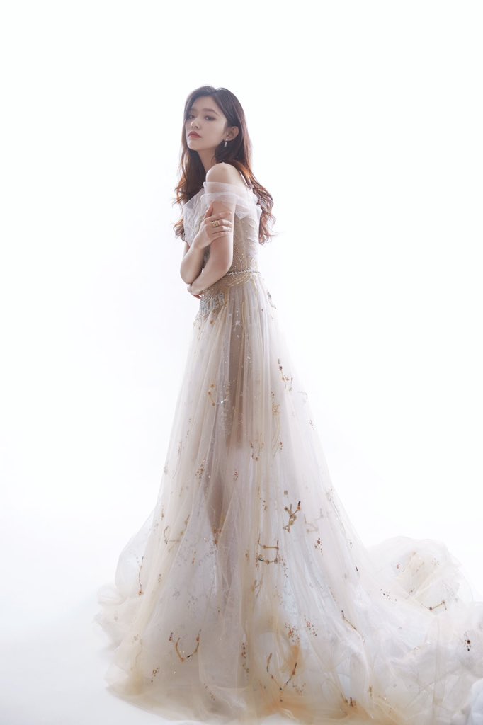 Yun Lin