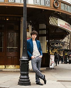 Aneurin Barnard