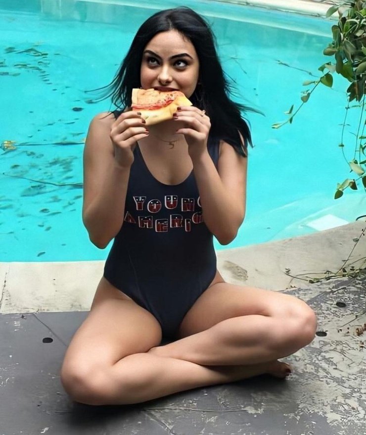 Camila Mendes Camila Mendes