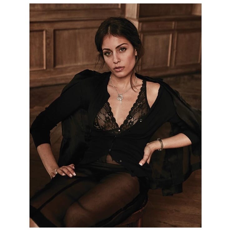 Hiba Abouk