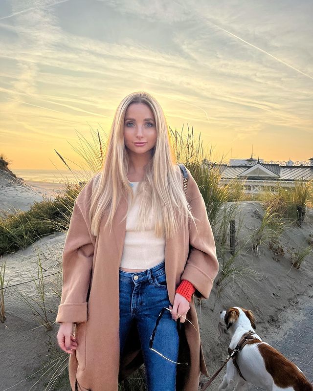 Anna Hiltrop Anna Hiltrop