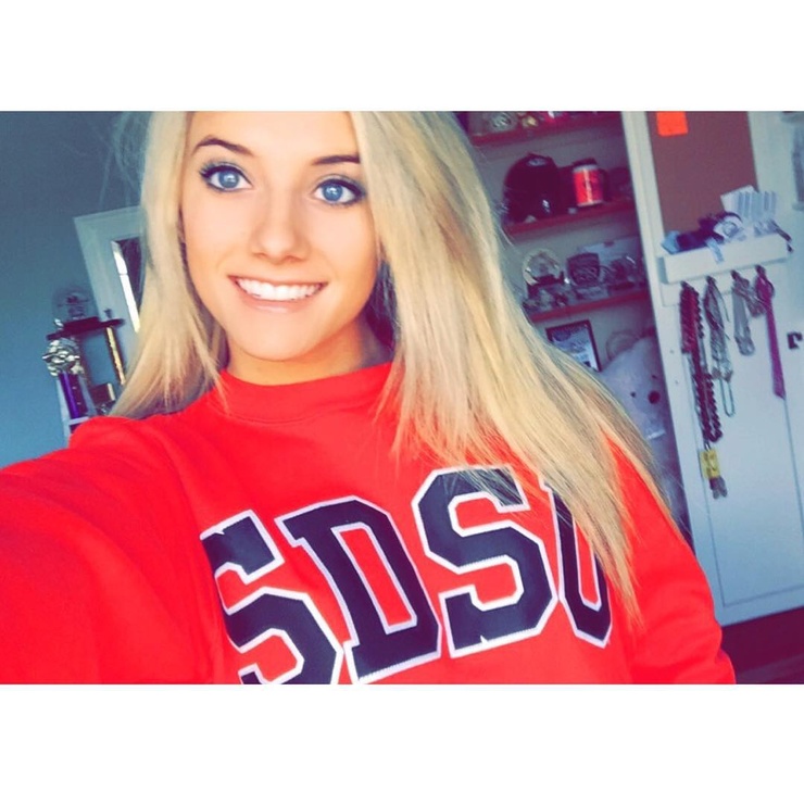 Lindsay Brewer Lindsay Brewer