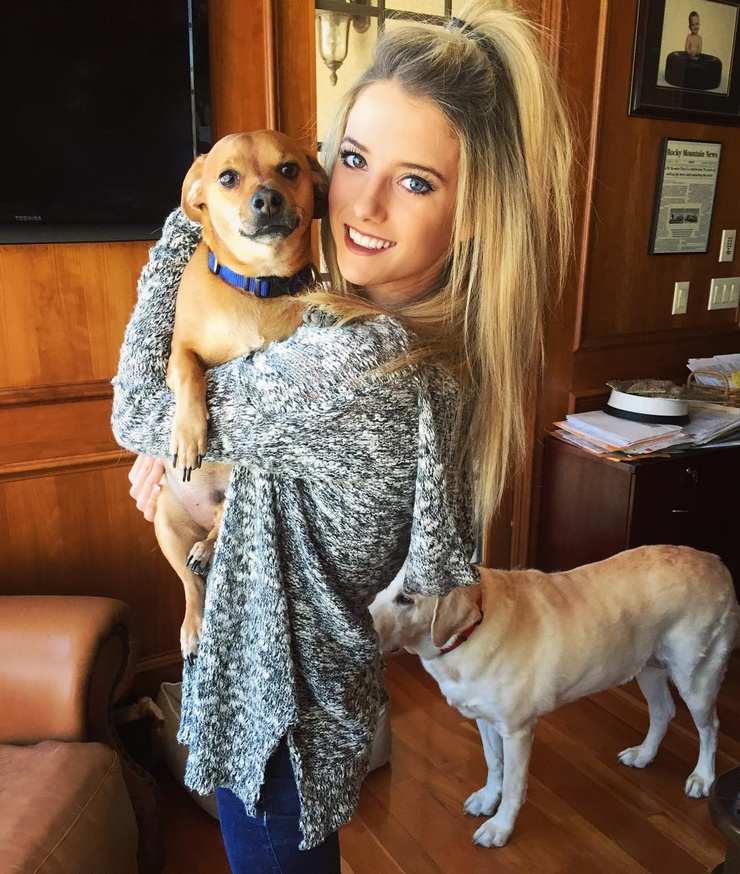 Lindsay Brewer