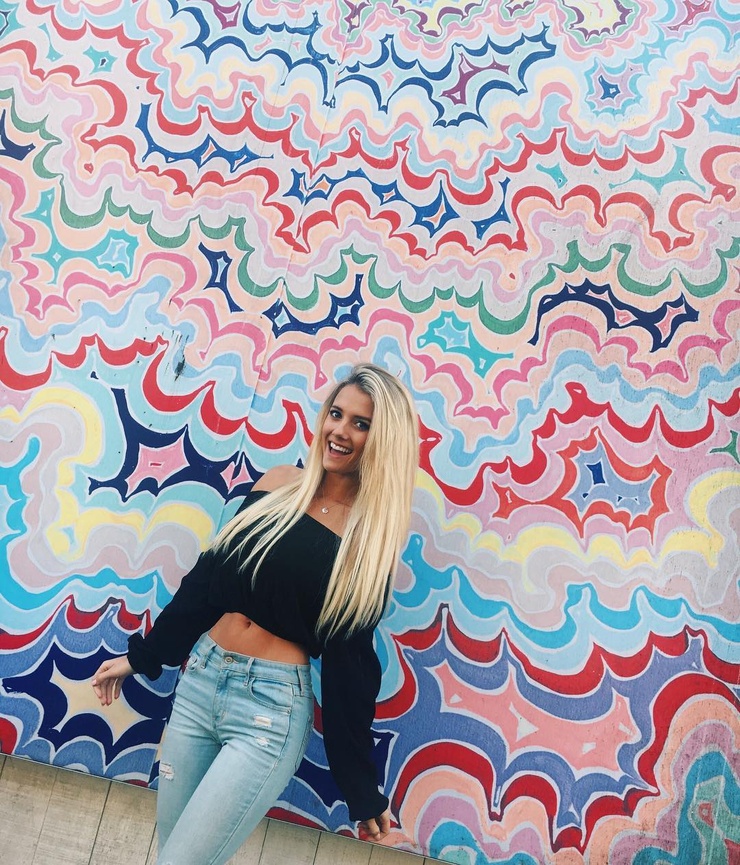 Lindsay Brewer