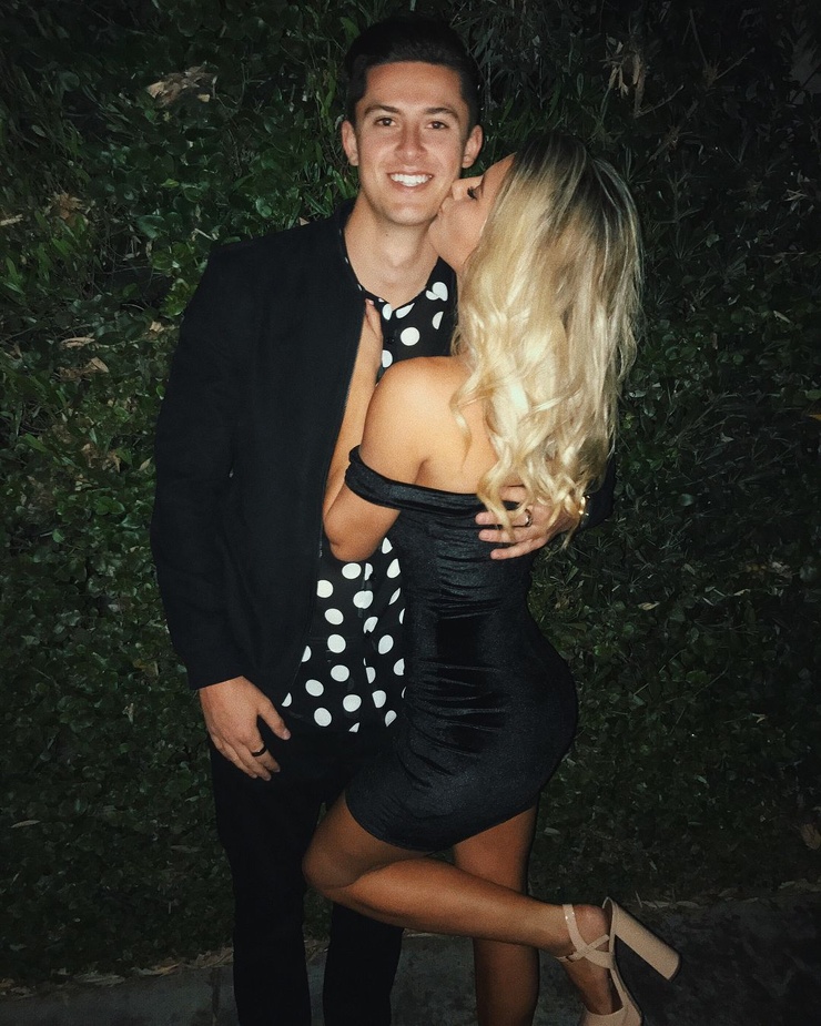 Lindsay Brewer