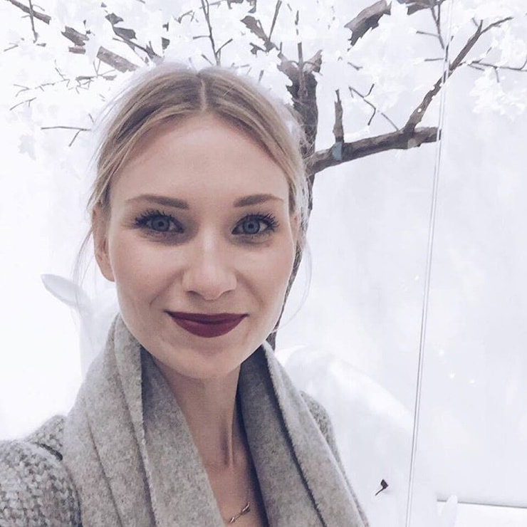 Carolin Niemczyk Carolin Niemczyk