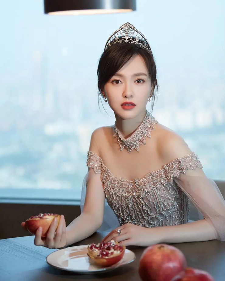 Yan Tang