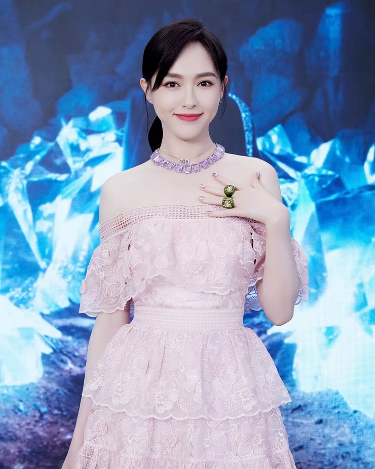 Yan Tang