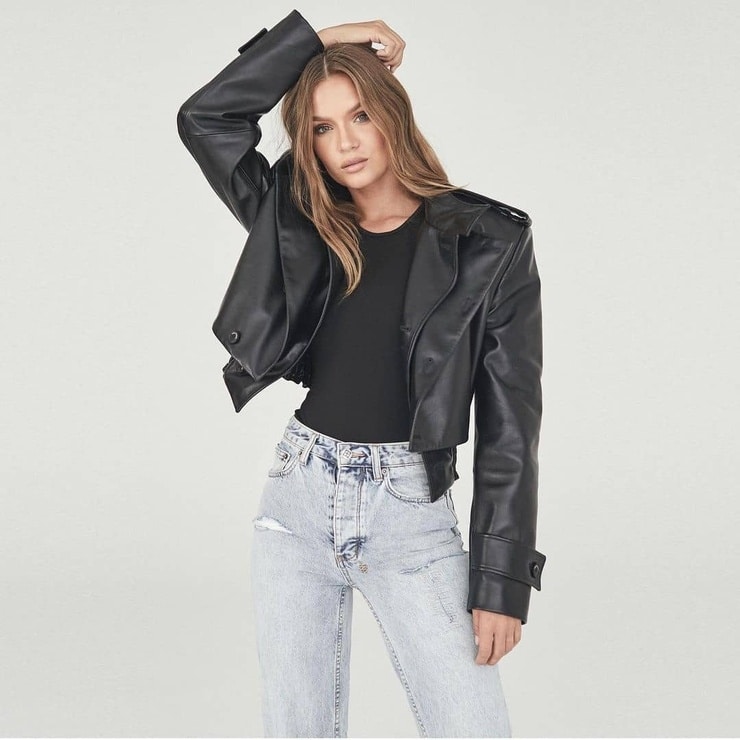 Josephine Skriver Josephine Skriver